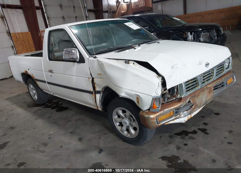 1996 NISSAN TRUCK XE VIN: 1N6SD11S1TC309446