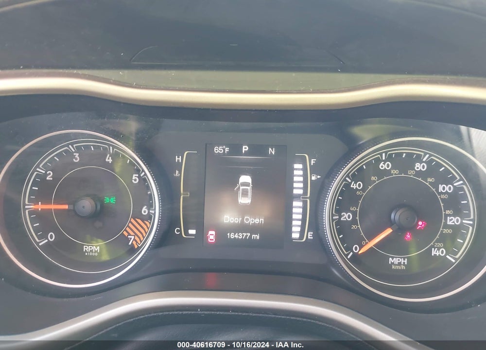 2015 JEEP CHEROKEE LATITUDE VIN: 1C4PJMCB4FW714560