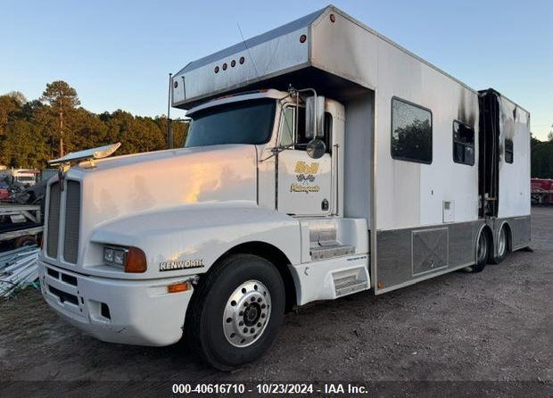 1990 KENWORTH MOTORHOME T600 VIN: 1XKAD29X1LS555864