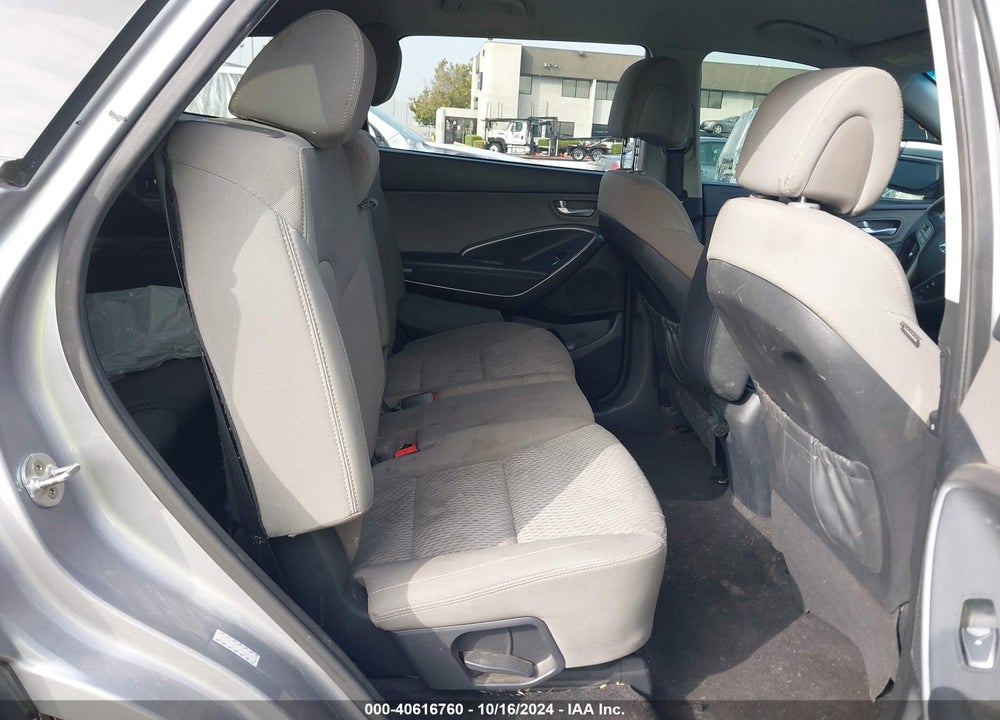 2018 HYUNDAI SANTA FE SE VIN: KM8SM4HF2JU274206