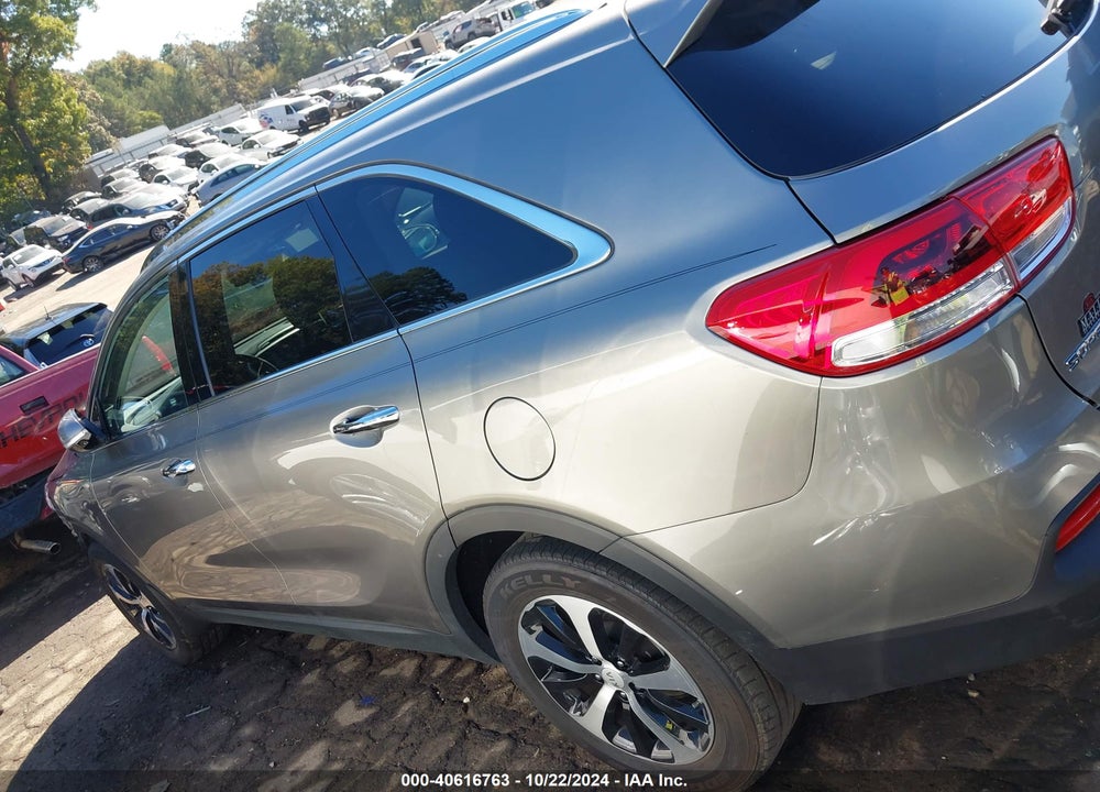 2017 KIA SORENTO 2.0T EX VIN: 5XYPH4A10HG207046