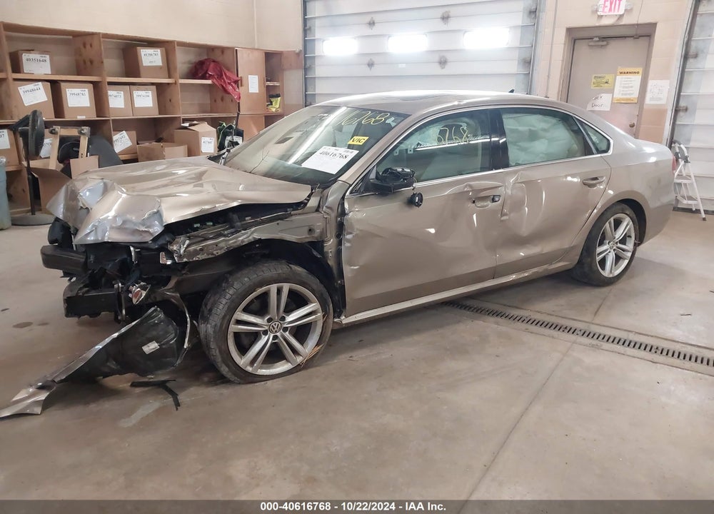 2015 VOLKSWAGEN PASSAT VIN: 1VWBV7A34FC069855