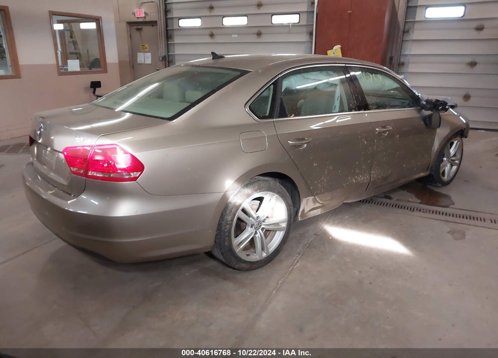 2015 VOLKSWAGEN PASSAT VIN: 1VWBV7A34FC069855