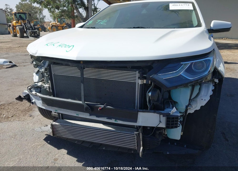2019 CHEVROLET EQUINOX LT VIN: 3GNAXUEV6KS628983
