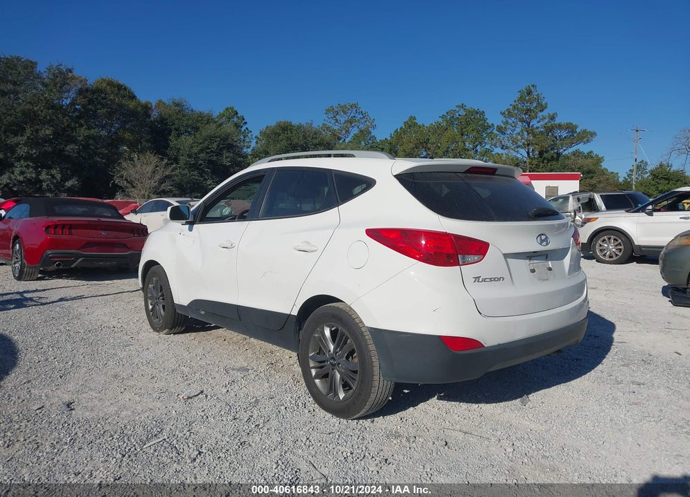 2014 HYUNDAI TUCSON SE VIN: KM8JU3AG1EU903307