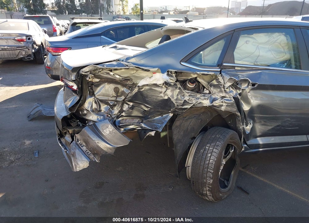 2019 VOLKSWAGEN JETTA 1.4T R-LINE/1.4T S/1.4T SE VIN: 3VWC57BU7KM203133