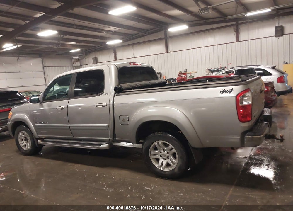 2004 TOYOTA TUNDRA SR5 V8 VIN: 5TBDT44184S438540