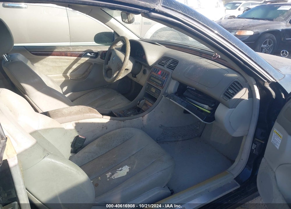 2003 MERCEDES-BENZ CLK 320 VIN: WDBLK65G23T132484