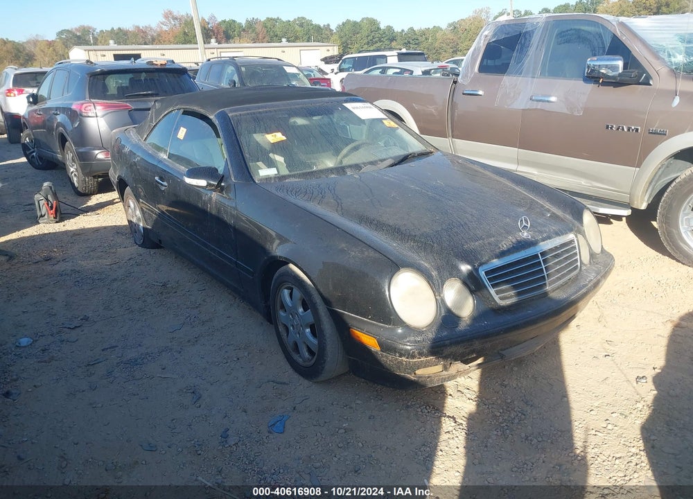 2003 MERCEDES-BENZ CLK 320 VIN: WDBLK65G23T132484