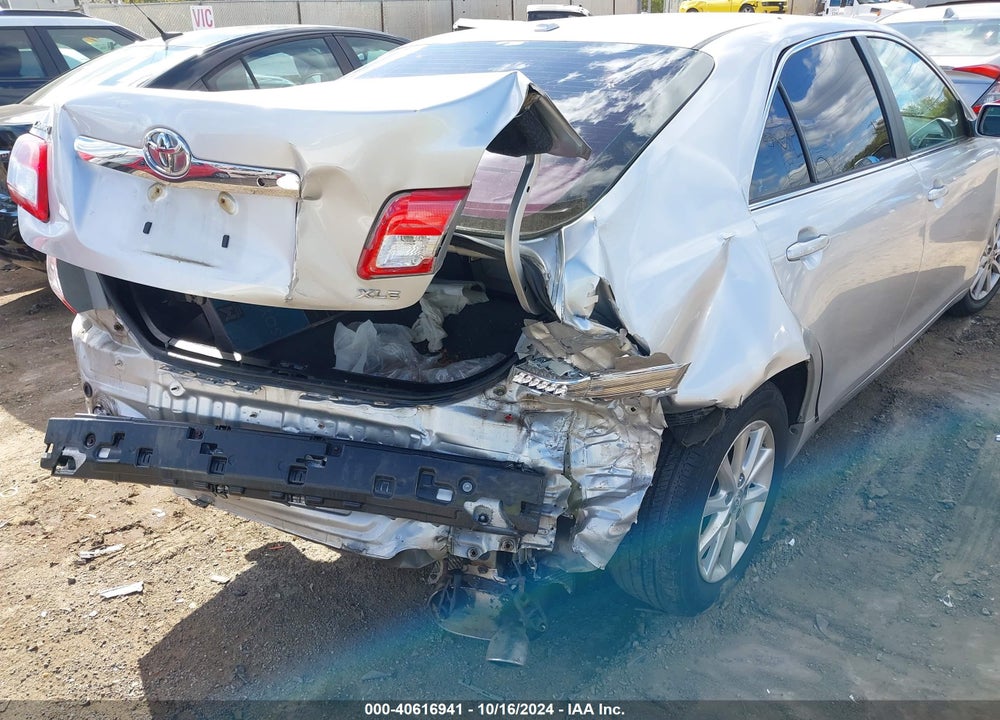 2010 TOYOTA CAMRY XLE VIN: 4T1BF3EK7AU111315