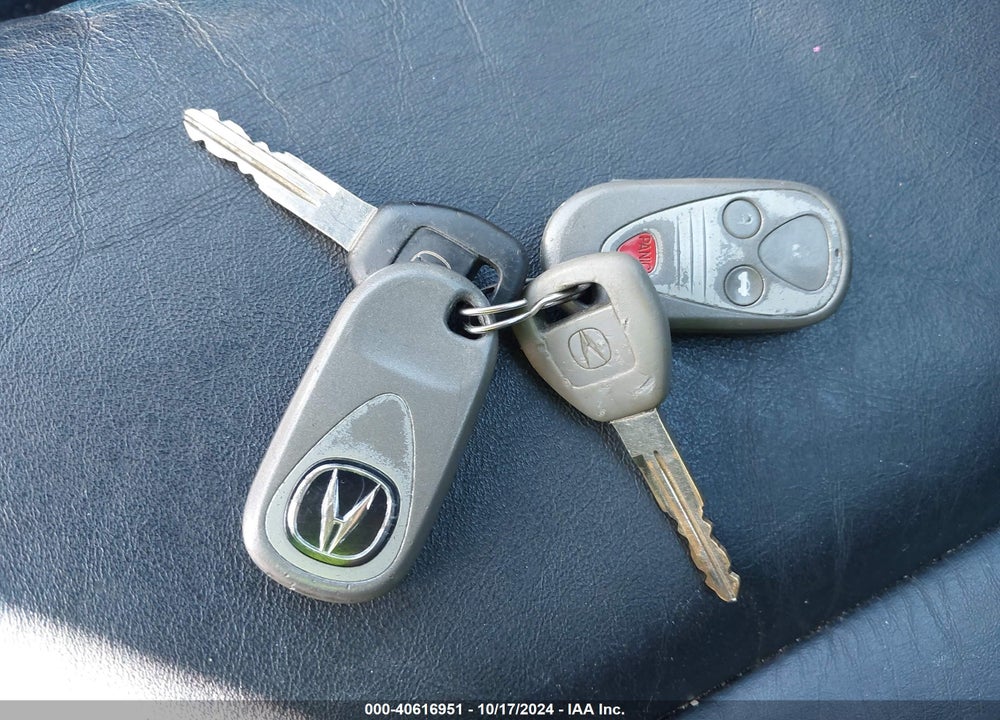 2003 ACURA RL 3.5 VIN: JH4KA96563C001989