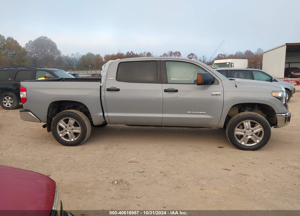 2019 TOYOTA TUNDRA SR5 5.7L V8 VIN: 5TFDW5F17KX856760