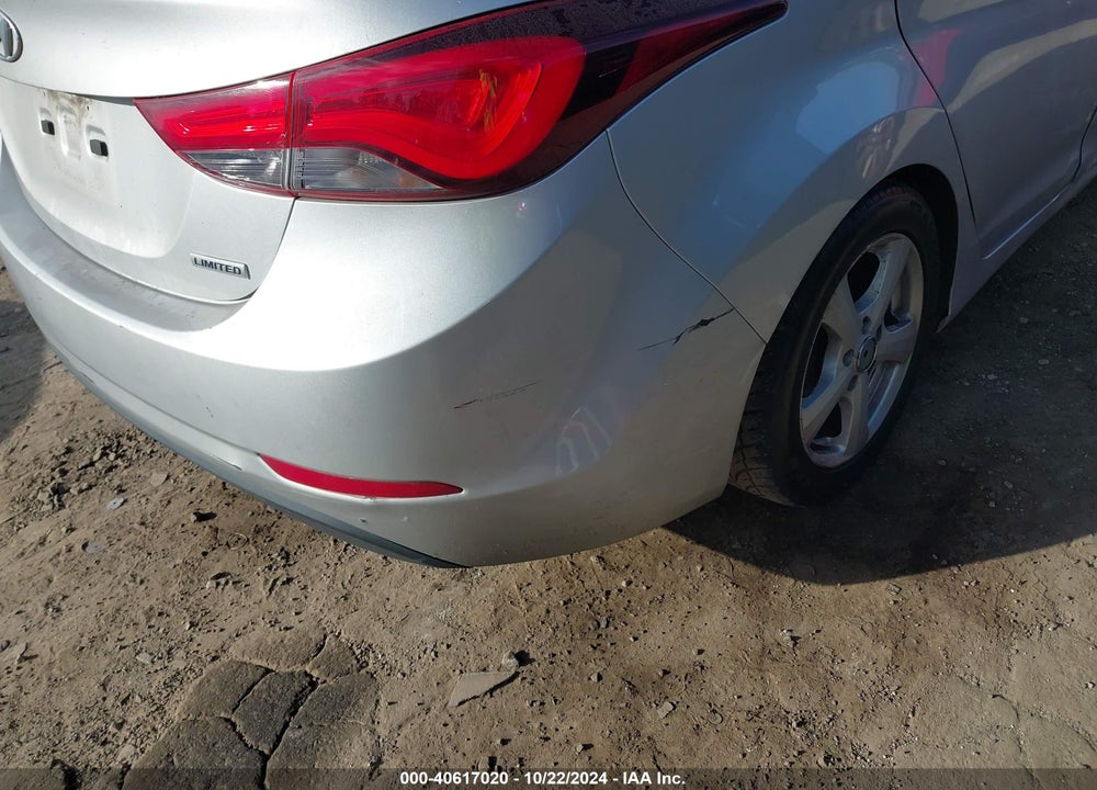2015 HYUNDAI ELANTRA LIMITED VIN: 5NPDH4AE3FH612782