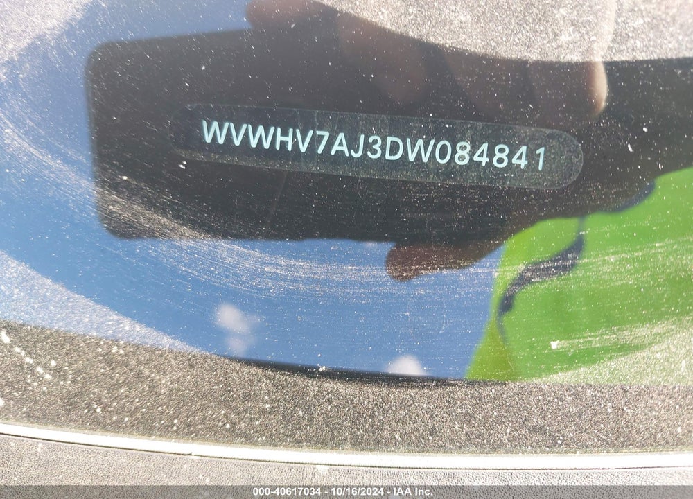 2013 VOLKSWAGEN GTI 4-DOOR VIN: WVWHV7AJ3DW084841
