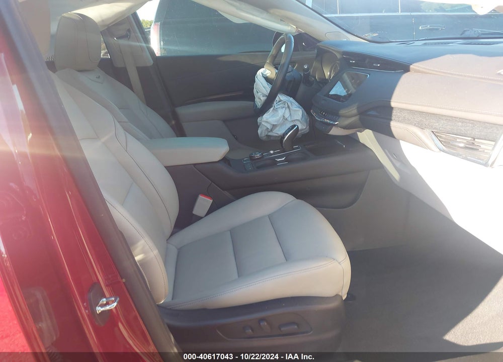 2020 CADILLAC XT4 FWD PREMIUM LUXURY VIN: 1GYFZCR43LF074984