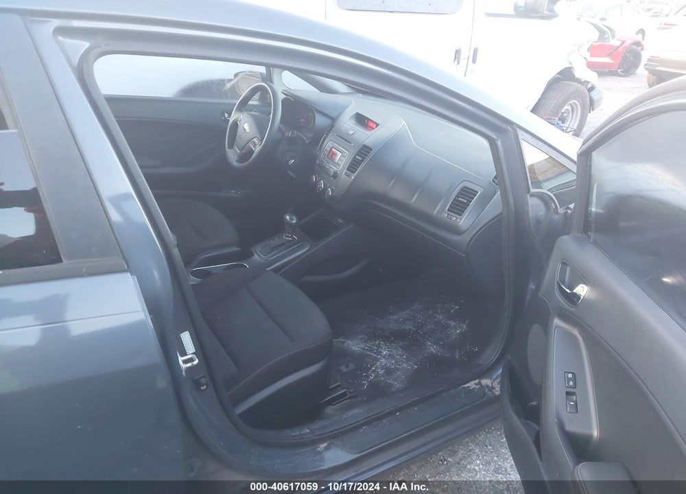 2016 KIA FORTE LX VIN: KNAFK4A65G5562288