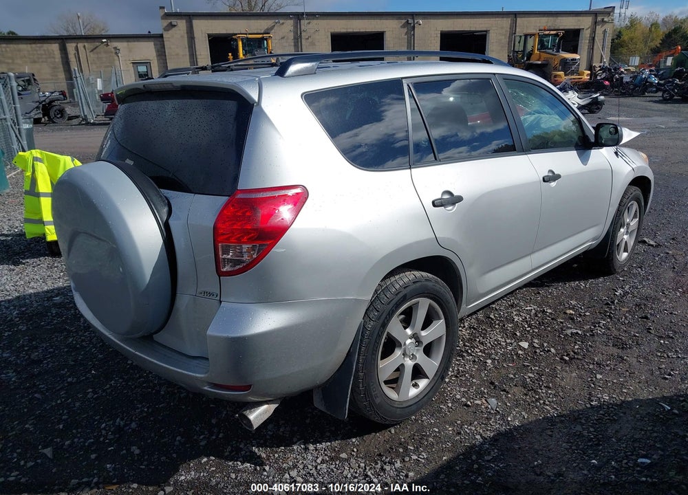 2007 TOYOTA RAV4 BASE V6 VIN: JTMBK33V075018930