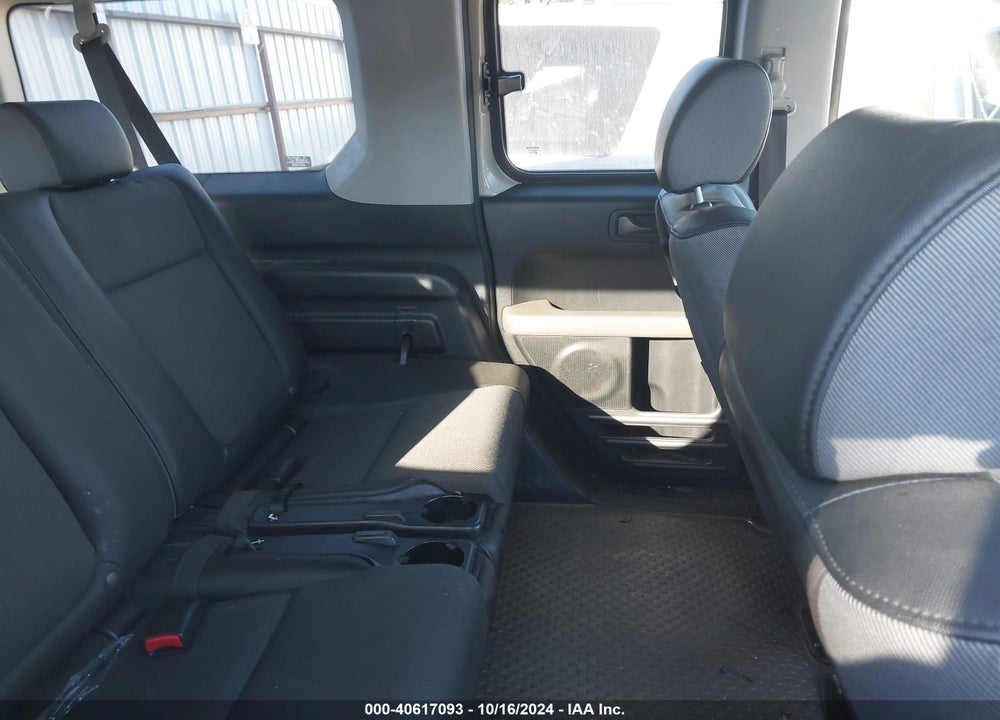 2005 HONDA ELEMENT EX VIN: 5J6YH18665L009103