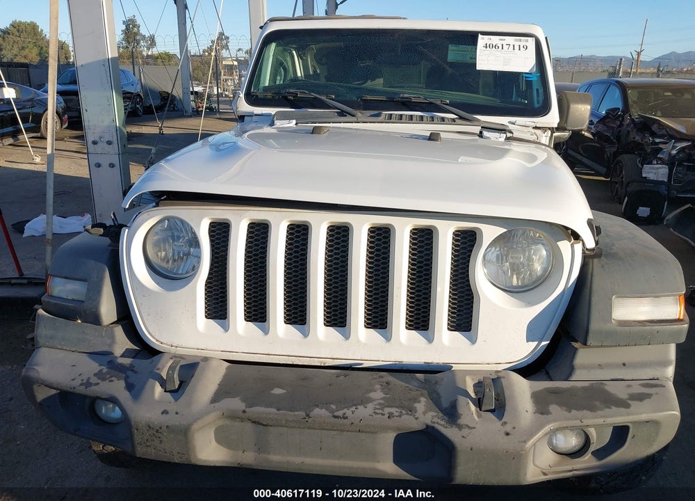 2018 JEEP WRANGLER UNLIMITED SPORT S 4X4 VIN: 1C4HJXDG8JW134740