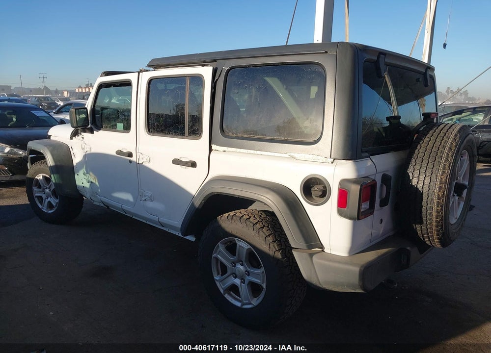 2018 JEEP WRANGLER UNLIMITED SPORT S 4X4 VIN: 1C4HJXDG8JW134740