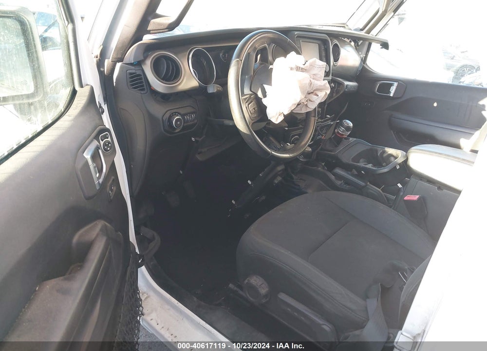2018 JEEP WRANGLER UNLIMITED SPORT S 4X4 VIN: 1C4HJXDG8JW134740