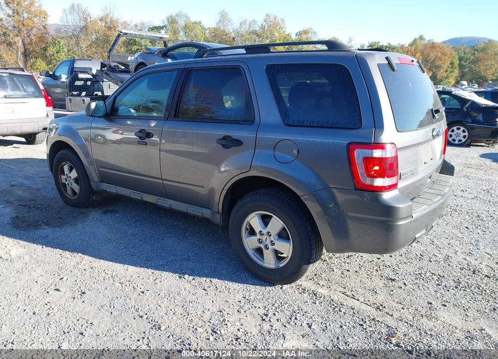 2010 FORD ESCAPE XLT VIN: 1FMCU0D78AKD42970