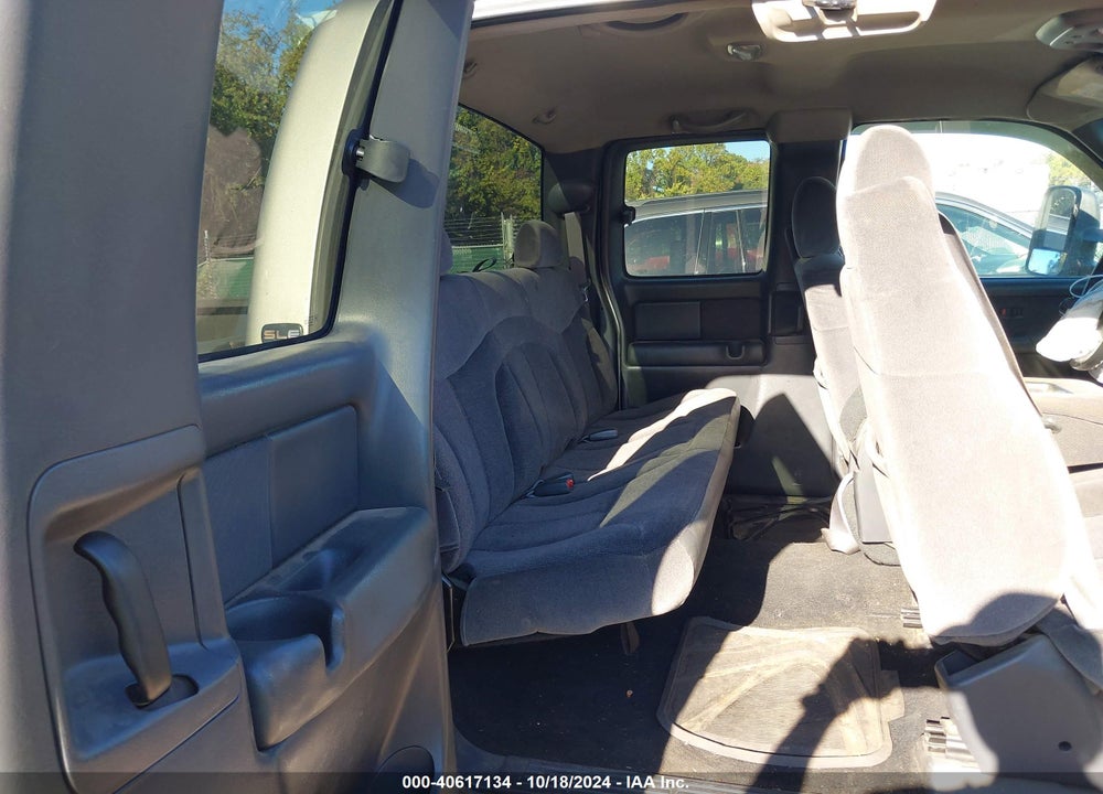 2002 GMC SIERRA 2500HD VIN: 1GTHK29122E262953