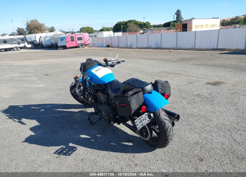 2022 HARLEY-DAVIDSON FXBBS VIN: 1HD1YYK28NB030061
