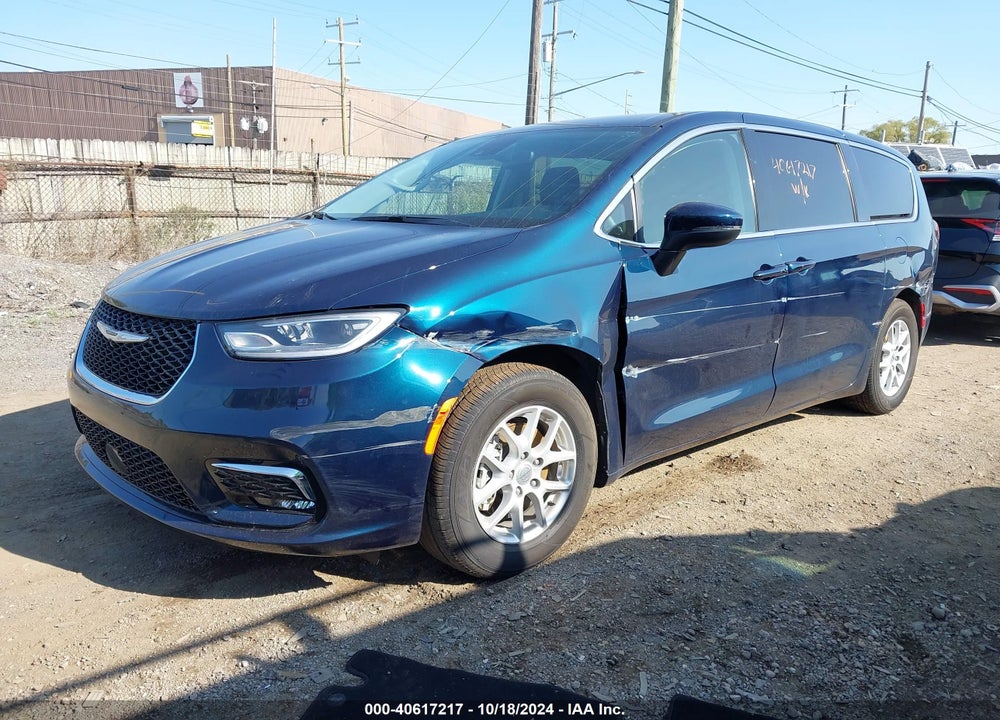 2023 CHRYSLER PACIFICA TOURING L VIN: 2C4RC1BG7PR502258