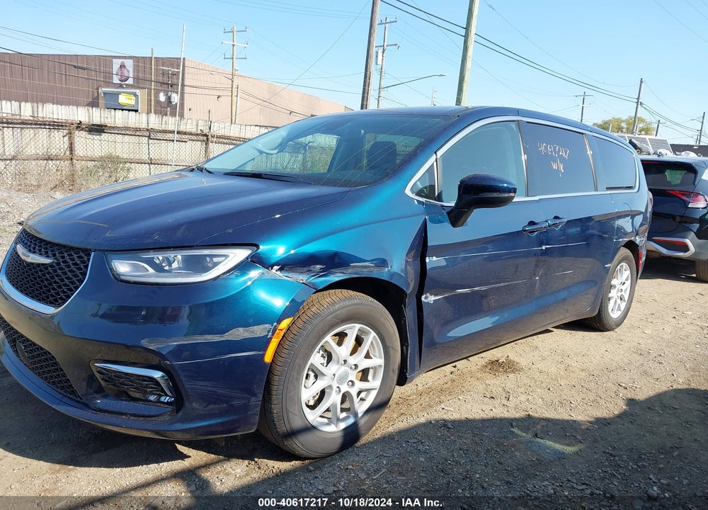 2023 CHRYSLER PACIFICA TOURING L VIN: 2C4RC1BG7PR502258