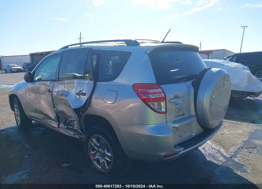2011 TOYOTA RAV4 VIN: 2T3KF4DV1BW064230