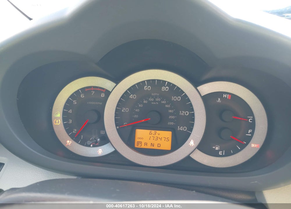 2011 TOYOTA RAV4 VIN: 2T3KF4DV1BW064230