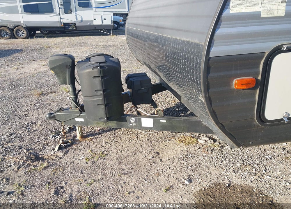 2019 HEARTLAND RV PROWLER VIN: 5SFPB2929KE386090