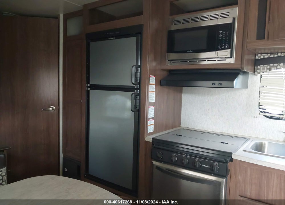 2019 HEARTLAND RV PROWLER VIN: 5SFPB2929KE386090