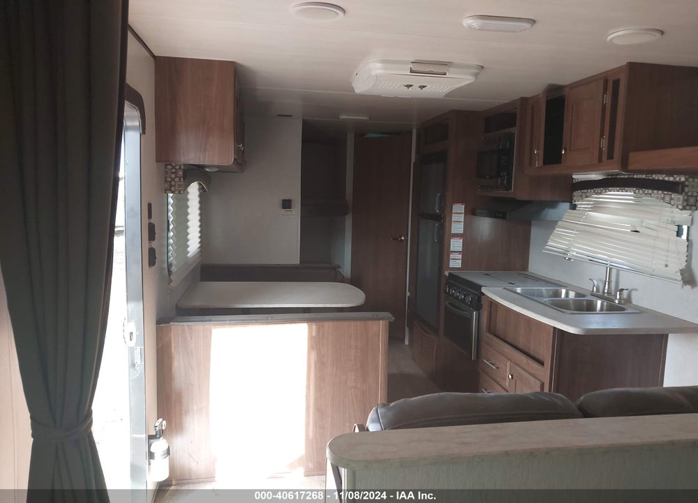 2019 HEARTLAND RV PROWLER VIN: 5SFPB2929KE386090