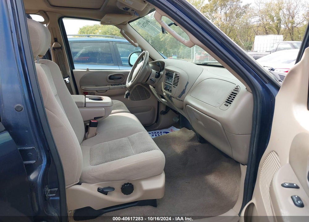 2003 FORD F-150 LARIAT/XLT VIN: 1FTRW07L53KA55896