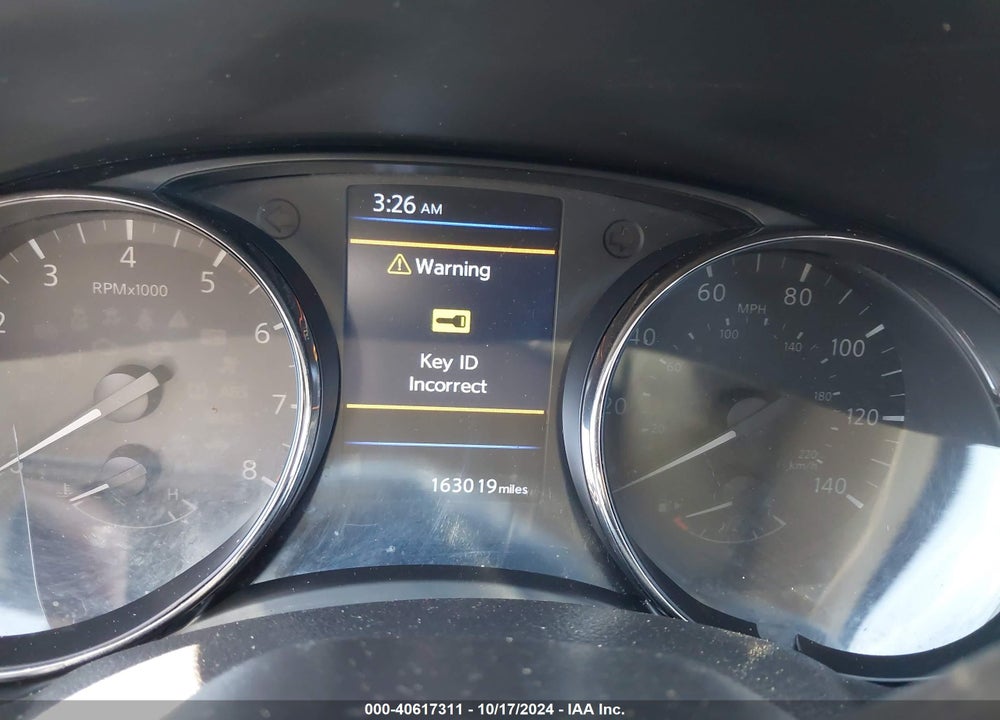 2018 NISSAN ROGUE SV VIN: KNMAT2MT1JP589435
