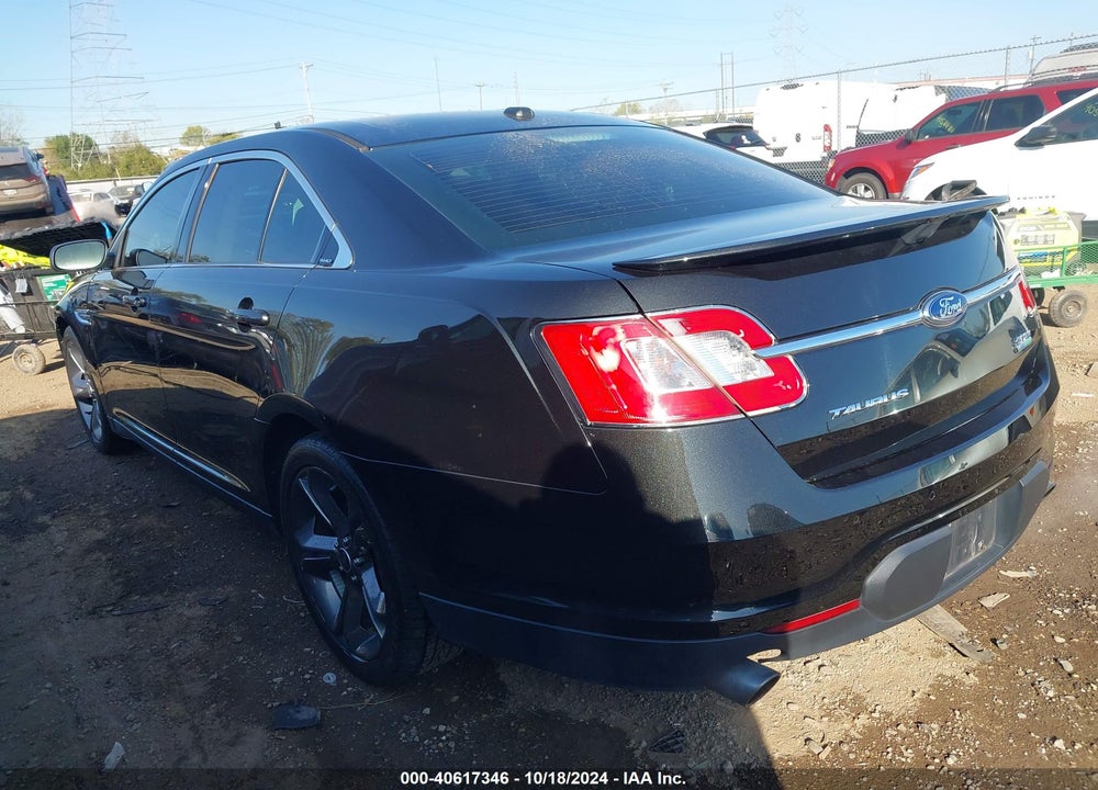 2011 FORD TAURUS SHO VIN: 1FAHP2KT0BG129065