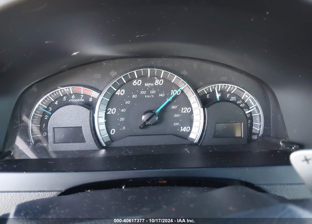 2014 TOYOTA CAMRY SE VIN: 4T1BF1FK2EU828665