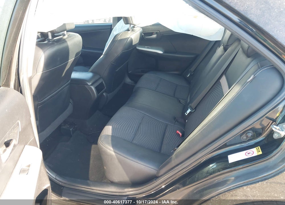 2014 TOYOTA CAMRY SE VIN: 4T1BF1FK2EU828665