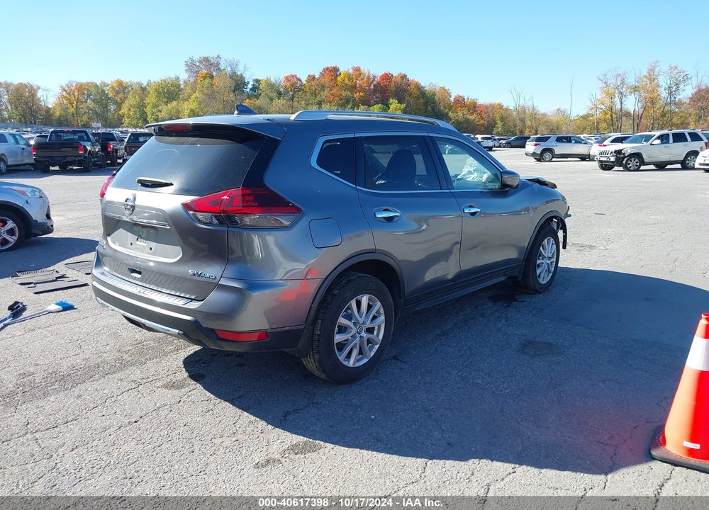 2018 NISSAN ROGUE SV VIN: JN8AT2MV8JW343512