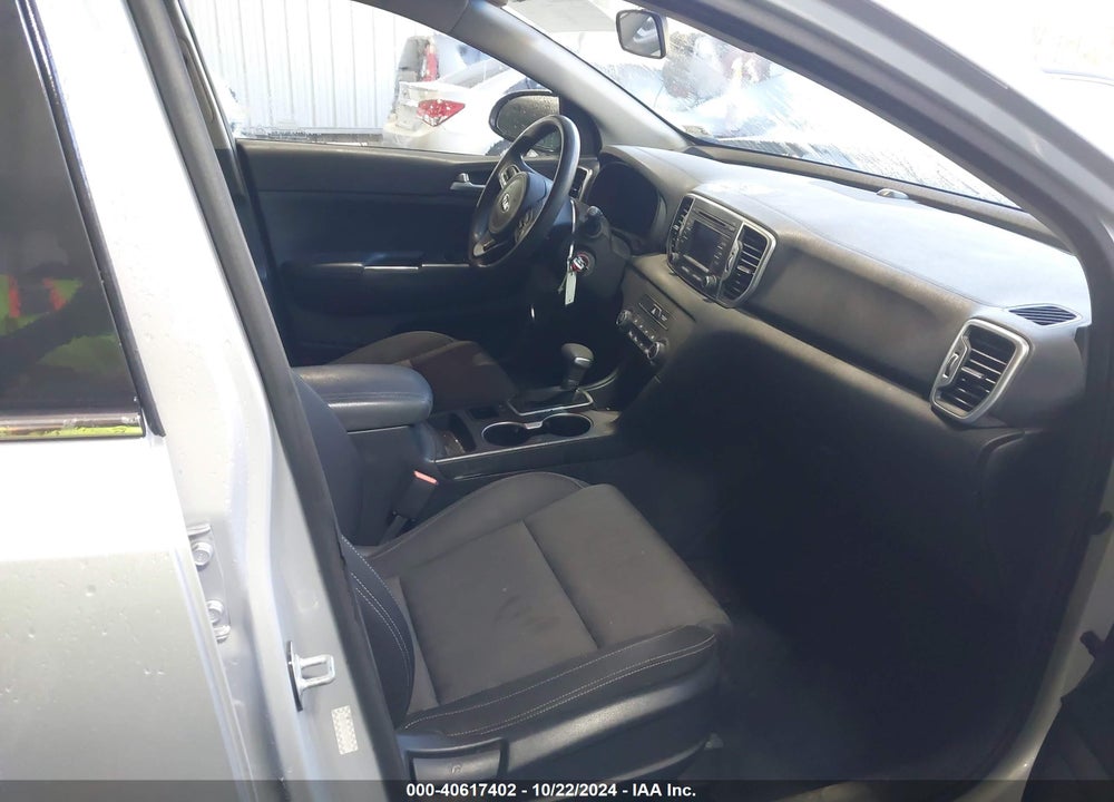 2017 KIA SPORTAGE LX VIN: KNDPM3ACXH7234209