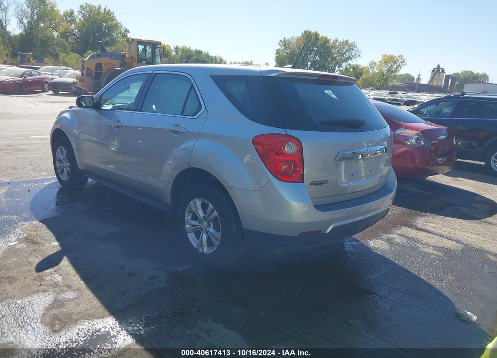2014 CHEVROLET EQUINOX LS VIN: 2GNALAEK5E1175892