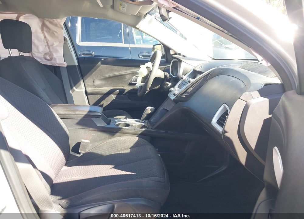2014 CHEVROLET EQUINOX LS VIN: 2GNALAEK5E1175892