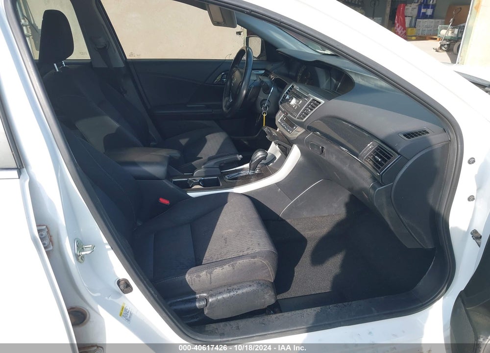 2014 HONDA ACCORD SPORT VIN: 1HGCR2F52EA142287