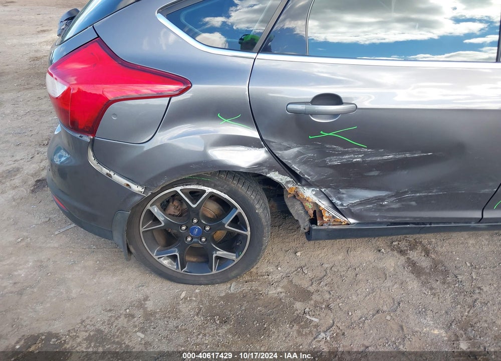 2012 FORD FOCUS TITANIUM VIN: 1FAHP3N20CL214523