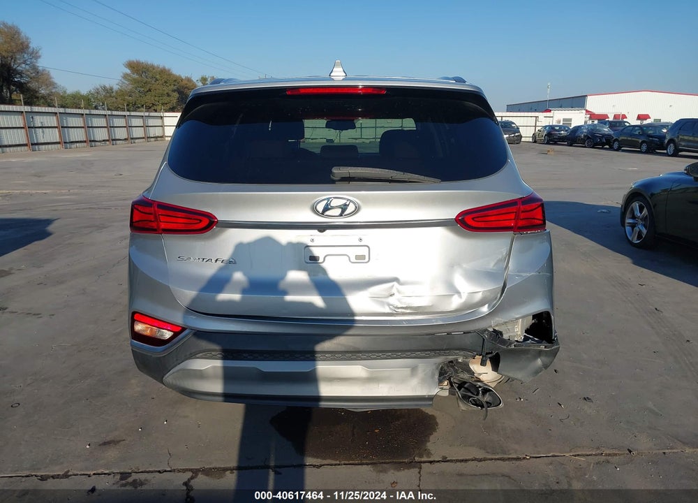 2020 HYUNDAI SANTA FE SEL VIN: 5NMS33AD0LH240592