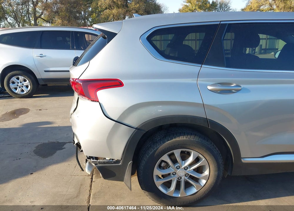 2020 HYUNDAI SANTA FE SEL VIN: 5NMS33AD0LH240592