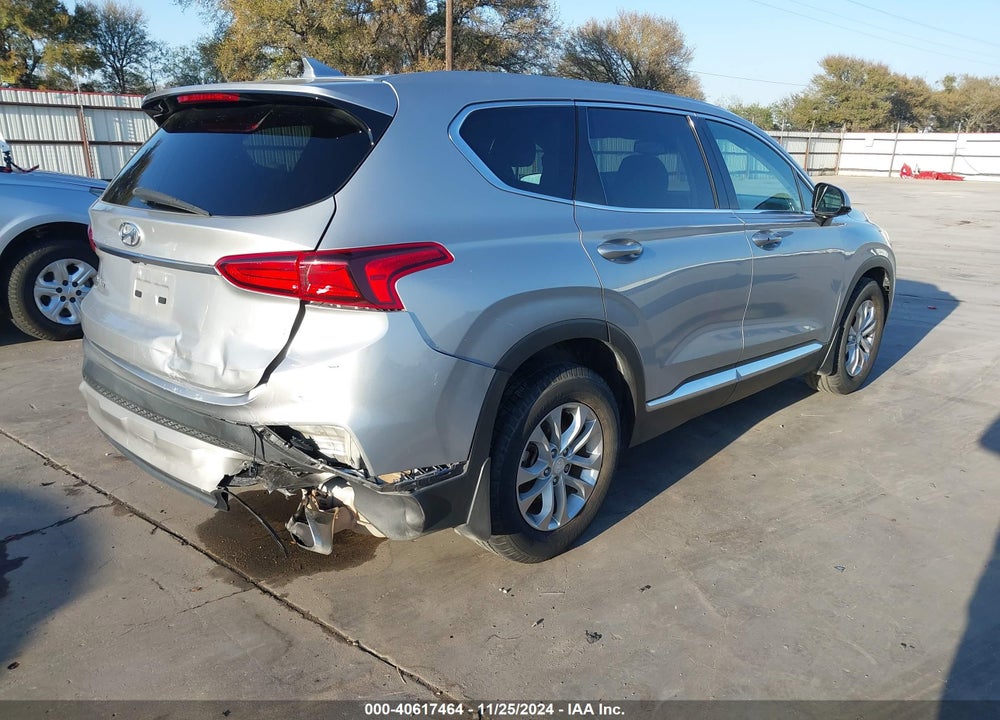 2020 HYUNDAI SANTA FE SEL VIN: 5NMS33AD0LH240592