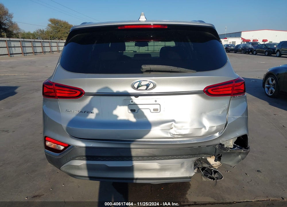 2020 HYUNDAI SANTA FE SEL VIN: 5NMS33AD0LH240592